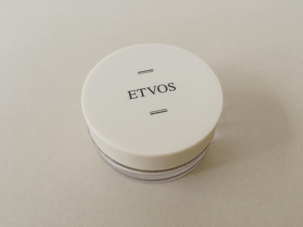ETVOS(エトヴォス)パーフェクトキットの化粧下地、ナイトミネラルファンデーションパウダー