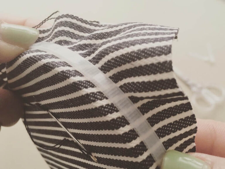 刺繍枠がない時に！「〇〇バンド」で簡単代用法 手仕事と健康