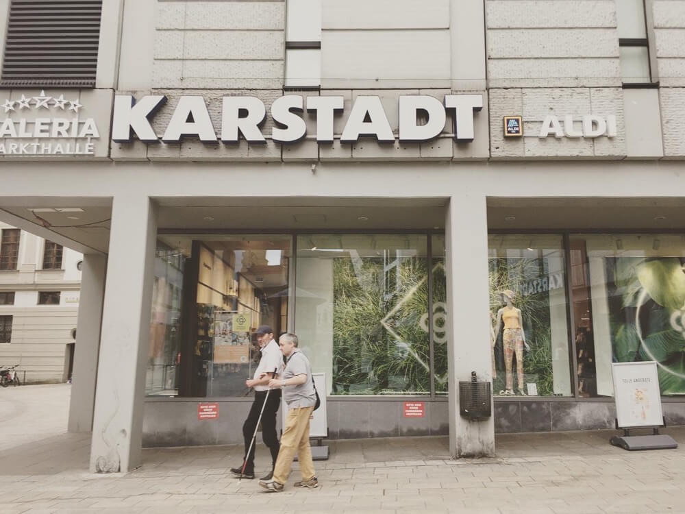 Karstadt （カールシュタット）