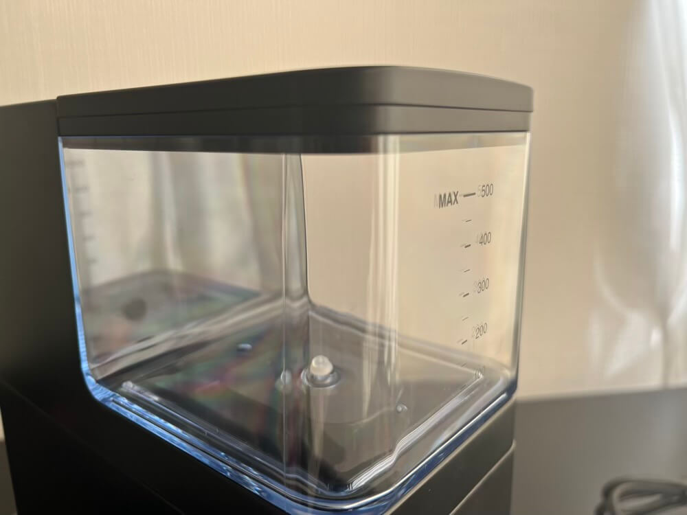 キューリグKB -01の水タンクの様子