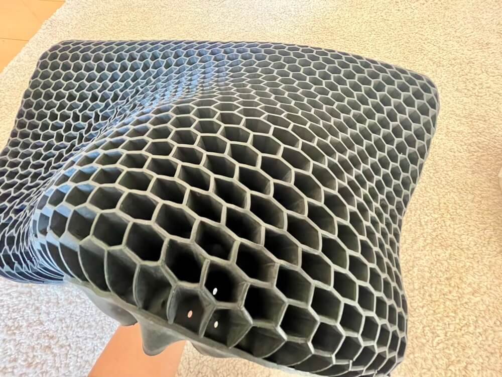 SOOMIN PILLOW枕のハニカム構造の状態